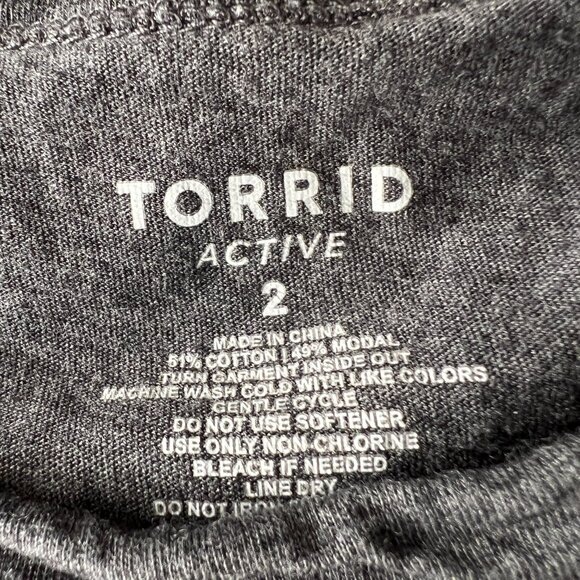 Torrid Active Tank Sz 2 Gray Sleeveless Tank Stars 80s Vibe Athleisure Workout - Picture 4 of 8